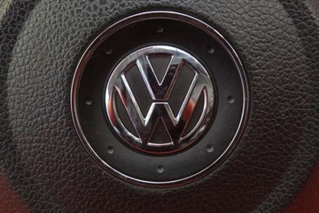 AIRBAG ULOŽENÍ VZDUCHOVÁ ŘIDIČE 1T0880201K VW GOLF 6 VI 08-15