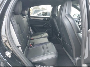 Porsche Cayenne III 2022 Porsche Cayenne Coupe Platinum Edition 2022 3.0l 3.0 Benzyna 335KM, zdjęcie 12