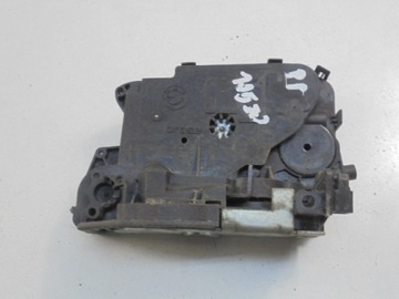 BMW 3 E90 ZÁMEK DVEŘE PŘEDNÍ PRAVÝ 7059974