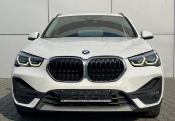 BMW X1 F48 Crossover Plug-In 1.5 25e 220KM 2022 BMW X1 xDrive Plug-In PDC Led Automat FV23 1.5 Hybryda Plug-in, zdjęcie 2