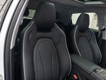 Omoda 5 1.5 T-GDI 224KM 2025 Od ręki - Omoda 5 1.5 T-GDI Hybrid Premium DHT 224KM, zdjęcie 23