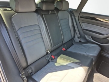 Volkswagen Arteon Fastback Facelifting 2.0 TDI SCR 150KM 2022 Volkswagen Arteon Shooting Brake Faktura VATHak IQ LED Skora NAPPA grzana, zdjęcie 31