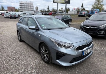 Kia Ceed III Kombi 1.4 T-GDi 140KM 2019 Kia Ceed ASO DO KONCA, grzana kierownica, trzymanie pasa ruchu, 1.4 140KM, zdjęcie 6