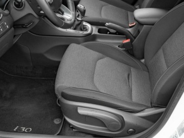 Hyundai i30 III Hatchback Facelifting 1.5 T-GDI 48V 160KM 2023 Hyundai i30 WJ9245L#1.5 T-GDI 48V Smart Podgrz.f I, zdjęcie 12
