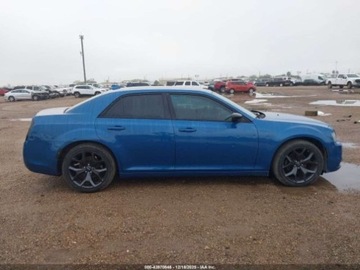 Chrysler 300C II 2023 Chrysler 300 2023 Chrysler 300 Touring RWD 3.6 Benzyna 292KM, zdjęcie 6