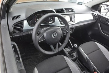 Skoda Fabia III Kombi 1.2 TSI 90KM 2016 Škoda Fabia Skoda Fabia 1.2TSI Polski Salon FV23%, zdjęcie 10