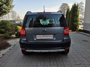 Skoda Yeti Minivan 2.0 TDI CR DPF 4x4 140KM 2011 Škoda Yeti Skoda Yeti 2.0 TDI 140KM Klimatronic, zdjęcie 6