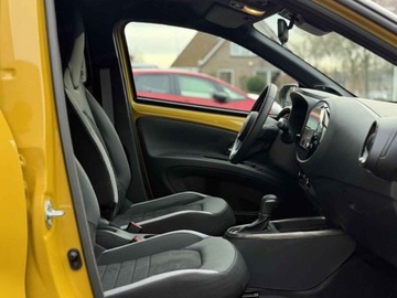 Toyota Aygo X 2026 Od ręki - Style GR Sport 1.5 Hybrid 116KM | Podgrzewane fotele!, zdjęcie 19