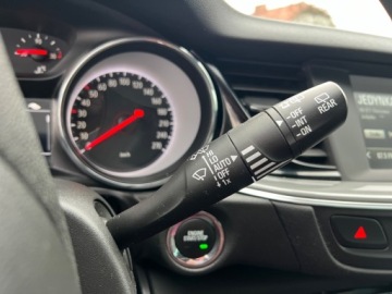 Opel Insignia II Sports Tourer 1.5 Turbo 140KM 2020 Opel Insignia KLIMATYZACJA NAWIGACJA PARKTRONIC KAMERA BLIS TEMPOMAT CZUJN, zdjęcie 16