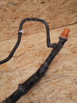 ML GL W166 ТРУБКА ТОПЛИВНОГО БАКА A1664702120