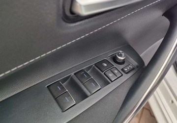 Toyota Corolla XII Sedan 1.8 Hybrid 122KM 2020 Toyota Corolla Salon POLSKA Super Stan GWARANCJA Zobacz 1.8 Hybryda, zdjęcie 20