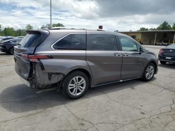 Toyota Sienna III 2022 Toyota Sienna Limited 2022 2.5l 2.5 Hybryda 245KM, zdjęcie 3