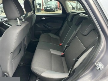 Ford Focus III Kombi 1.0 EcoBoost 125KM 2012 Ford Focus 1.0 EcoBoost STart-Stopp-System Trend 125KM 2012r, zdjęcie 18