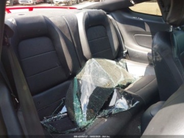 Ford Mustang VI Fastback Facelifting 5.0 Ti-VCT 450KM 2022 Ford Mustang Gt Premium Fastback 2022 5.0l 5.0 Benzyna 450KM, zdjęcie 12