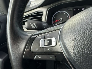 Volkswagen T-Roc I SUV 1.5 TSI ACT 150KM 2020 Volkswagen T-Roc 8x Alu Navi, Climatronic LED Hak, zdjęcie 17