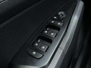 Kia Sportage V SUV 1.6 T-GDI MHEV 150KM 2022 Kia Sportage 1.6 T-GDI MHEV, Salon Polska, zdjęcie 18