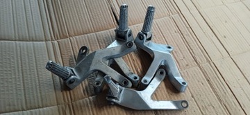 YAMAHA YZF 600 THUNDERCAT ПОДНОГКА ДЛЯ ЗАДНЕГО ПАССАЖИРА