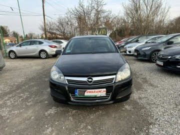 Opel Astra J Hatchback 5d 1.6 Twinport ECOTEC 115KM 2012 Opel Astra 1.6 115KM/SalonPL/Wymienione: rozrząd, zdjęcie 2
