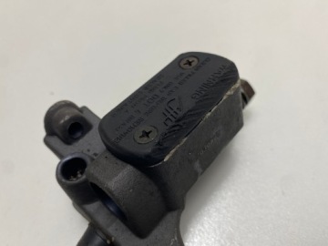 PEUGEOT TKR TREKKER VIVACITY LUDIX ELYSTAR ТОРМОЗНОЙ ЦИЛИНДР ПРАВЫЙ AJP