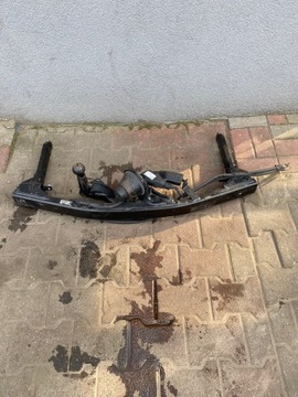 AUDI A4 A5 8W ZAŘÍZENÍ(HÁK) TÁŽNÝ ORIGINÁLNÍ 8W0800491M