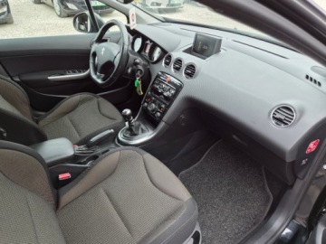 Peugeot 308 I SW Facelifting 2.0 HDI FAP 150KM 2013 Peugeot 308 Piekny czarny 2.0 HDI 220 tys km z Niemiec zarejestrowany gwar, zdjęcie 21