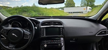 Jaguar XE 2017 Jaguar XE Jaguar XF 35T AWD Premium, 380 KM, stan b.dobry., zdjęcie 24