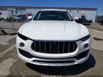 Maserati Levante 2019 Maserati Levante Granlusso 2019 3.0 Benzyna 345KM, zdjęcie 7