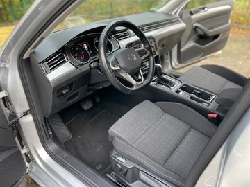 Volkswagen Passat B8 Variant Facelifting 2.0 TDI SCR 150KM 2021 VW PASSAT Variant Busin Lf 2.0D Automat 77000 km, zdjęcie 6