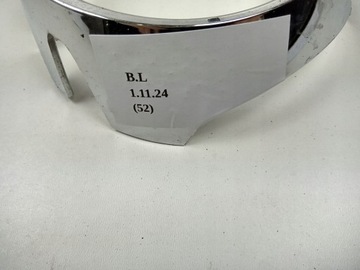 RÁMEČEK ZNAKU VW GOLF VII 5G0853343....