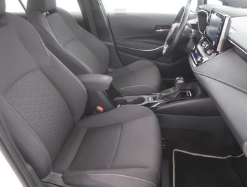 Toyota Corolla XII TS Kombi 1.8 Hybrid 122KM 2020 Toyota Corolla 1.8 Hybrid, Salon Polska, zdjęcie 8