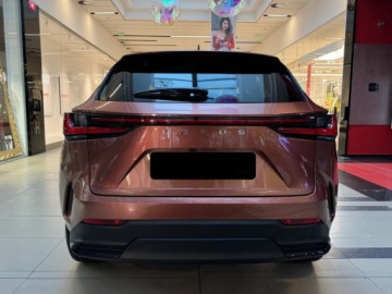 Lexus NX II SUV Facelifting 2.5 350h 200KM 2025 Od ręki - 350h Prestige 2.5 Hybrid 200KM | Podgrzewane fotele!, zdjęcie 5