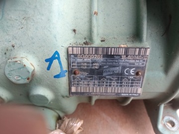 SPRĘŻARKA CHŁODNIA CARRIER XARIOS 400 500 600 TYP 18-60048-12 NR 1
