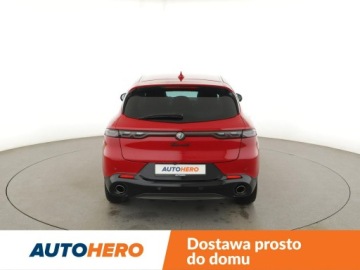 Alfa Romeo Tonale SUV PHEV 1.3 PHEV Q4 280KM 2022 Alfa Romeo Tonale PHEV 4x4 full LED skóra virtual, zdjęcie 5