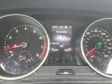 Volkswagen Tiguan II 2021 Volkswagen Tiguan SE 2021 2.0l 2.0 Benzyna 184KM, zdjęcie 9