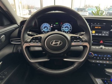 Hyundai Elantra VII Sedan 1.6 MPI 123KM 2024 Hyundai Elantra Smart Kamera Ambiente LED Keyless Go CarPlayAndroid A, zdjęcie 13