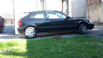 Honda Civic VI Hatchback 1.5 i 114KM 1996 Samochód Honda Civic VI 1.5i VTEC 1996r., zdjęcie 1