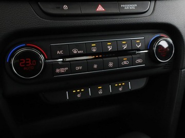 Kia XCeed PHEV 1.6 GDi Plug-in Hybrid 141KM 2020 Kia XCeed Plug in Hybrid, Kamera, Navi,, zdjęcie 27