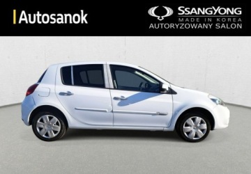 Renault Clio III Hatchback 5d 1.5 dCi 86KM 2009 Renault Clio Renault Clio III Zadbany Oszczedny Klima 1.5 DCi 86KM, zdjęcie 3