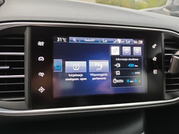 Peugeot 308 II SW 1.2 PureTech 110KM 2017 PEUGEOT 308 Hatchback 5d 1.2 PureTech 110KM, Manual,2 x Klucz, Serwisowany, zdjęcie 7