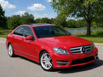 Mercedes Klasa C W204 2012 Automat Alu 1.8 Pakiet AMG