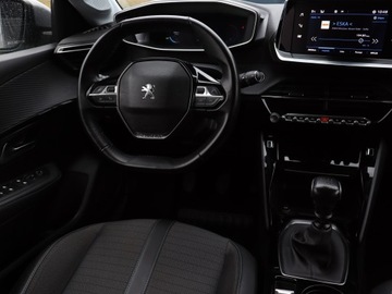 Peugeot 208 II Hatchback 1.2 PureTech 102KM 2020 Peugeot 208 1.2 PureTech, Navi, Klima, zdjęcie 6