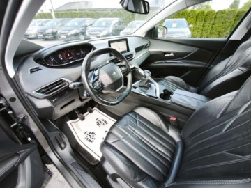 Peugeot 5008 II 2017 Peugeot 5008 1.6 eHDI 115KM 7 miejsc FuLL Opcja Piekny GWARANCJA, zdjęcie 6