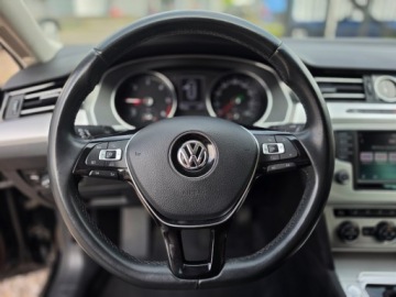 Volkswagen Passat B8 Variant 2.0 TDI BlueMotion SCR 150KM 2016 Volkswagen Passat 2.0TDI DSG Full Serwis 2.0 Diesel 150KM, zdjęcie 30