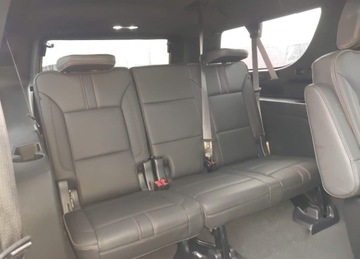 Chevrolet Suburban GMT900 2021 Chevrolet Suburban 2021r., 4WD RST, 5.3L, od ubezpieczalni 5.3 Benzyna, zdjęcie 10