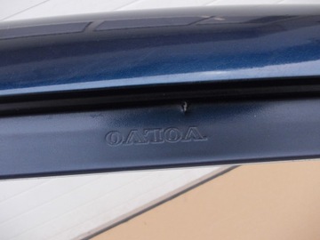 BLATNÍK LEVÝ PŘEDNÍ VOLVO V70 II S60