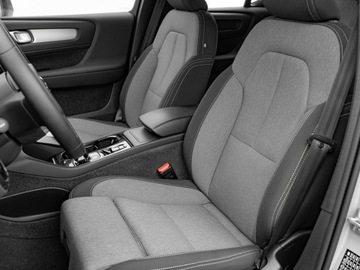 Volvo XC40 Crossover Facelifting 2.0 B3 163KM 2023 Volvo XC 40 WD1972T#B3 Plus Dark Podgrz.f I kier, zdjęcie 13