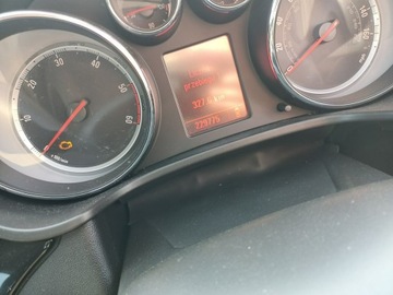 Opel Insignia I Sedan 2.0 CDTI ECOTEC 160KM 2010 Opel Insignia 2.0CDTI 160km 10r, zdjęcie 7