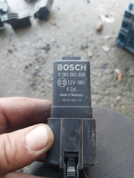 PRZEKAŹNIK ŚWIEC ŻAROWYCH VW AUDI SEAT SKODA