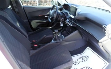 Peugeot 2008 II SUV 1.2 PureTech 100KM 2020 Peugeot 2008 1.2 101KM Bezwypadkowy Full LED Navi Kamera cofania Android, zdjęcie 10