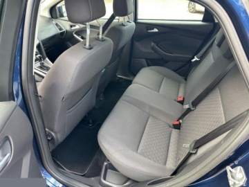 Ford Focus III Hatchback 5d 1.0 EcoBoost 100KM 2013 Ford Focus 1.0 EcoBoost Start-Stopp-System Champions Edition 100KM 2013r, zdjęcie 20